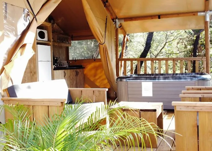 Campeggio Tente Avec Terrasse&jacuzzi Privé - - Api-1-52-1718